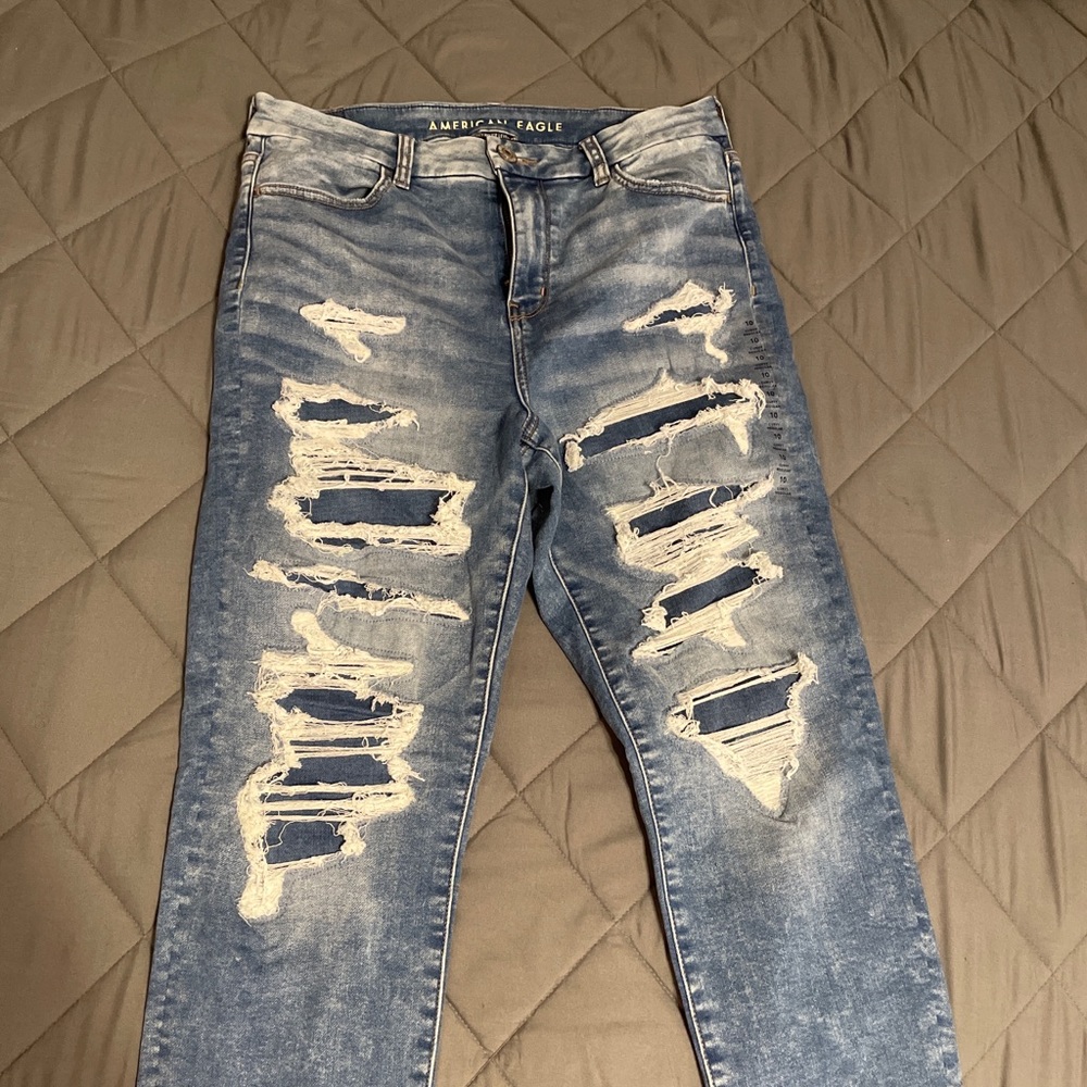 american eagle jeans!!